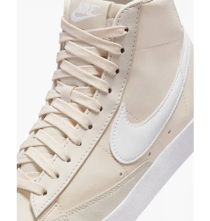 Кросівки жіночі Nike Blazer Mid 77 Next Nature Shoes Beige DQ4124-106
