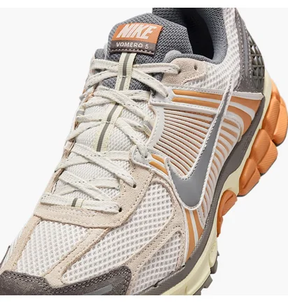 Кроссовки мужские Nike Zoom Vomero 5 White/Beige IB7469-030