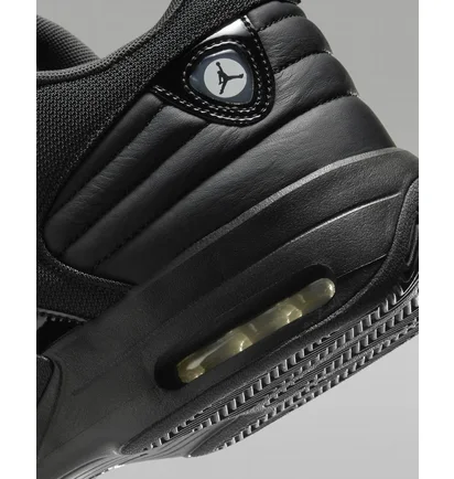 Кроссовки мужские Air Jordan Max Aura 6 Shoes Black FQ8298-001