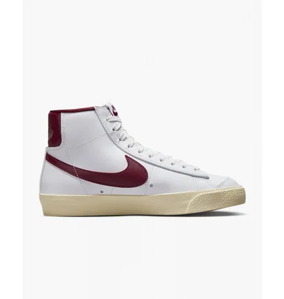 Кросівки жіночі Nike Wmns Blazer Mid `77 Se Hang Tag Holster White Dv7003-100