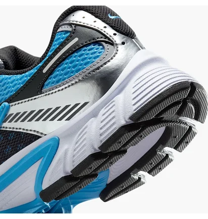 Кросівки жіночі Nike V5 Rnr Grey/Blue HQ7901-400