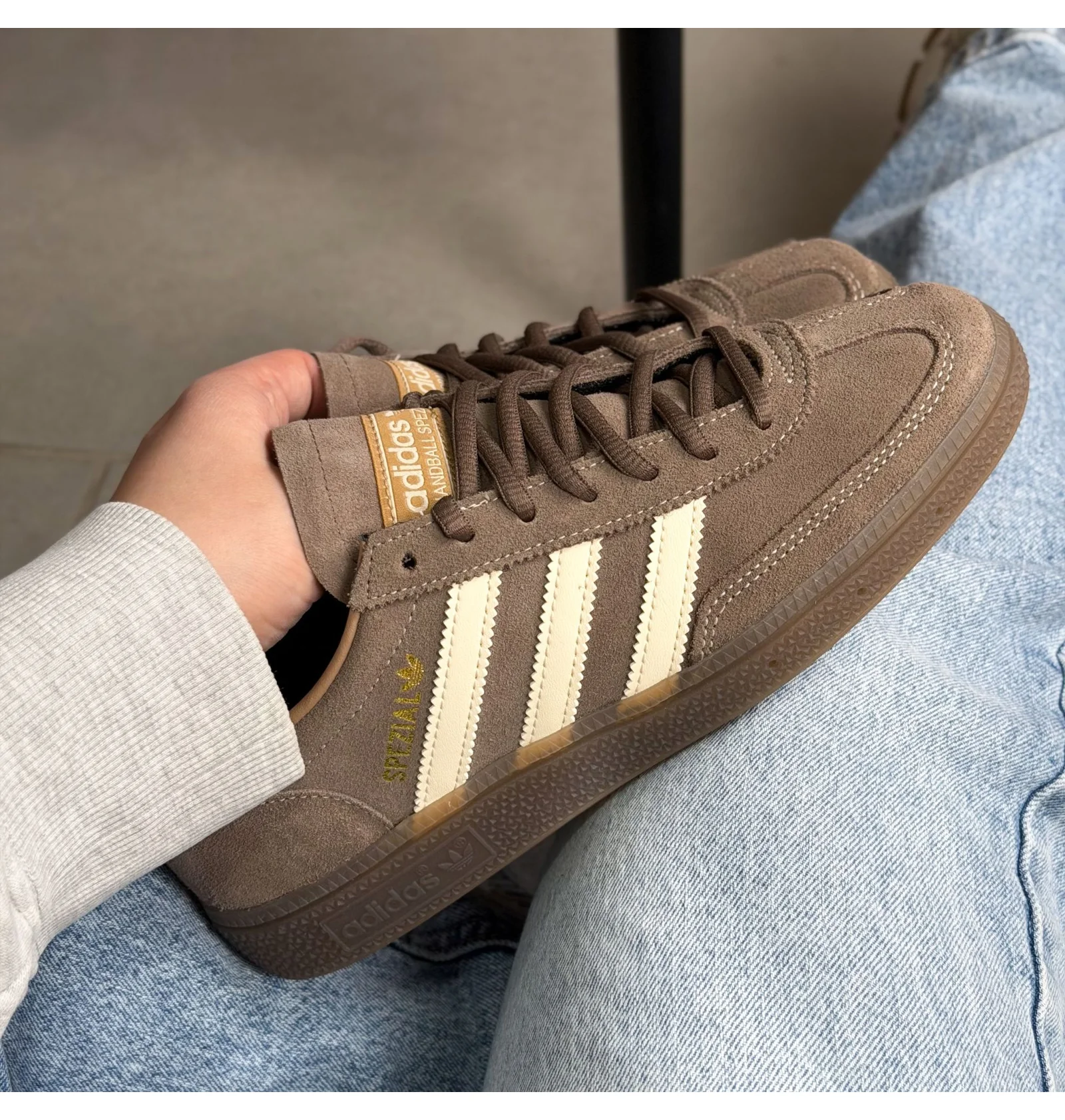 ᐉ Кросівки жіночі Adidas Handball Spezial Brown KK1153 - придбати