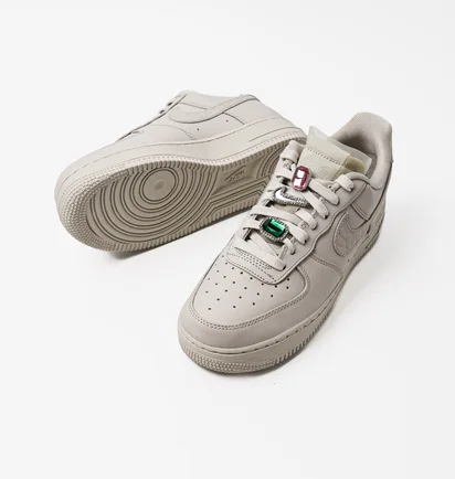 Кросівки жіночі Nike Air Force 1 Low Premium Beige DN5463-001