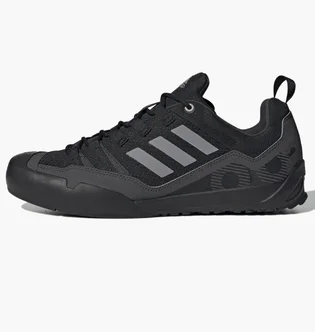 Кроссовки унисекс Adidas Terrex Swift Solo Approach Shoes Black Gz0331