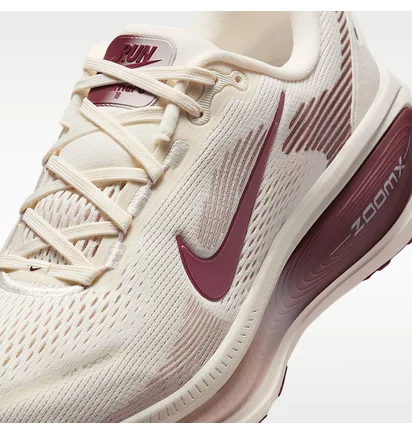 Кросівки жіночі Nike Air Zoom Vomero 18 Beige HM6804-108