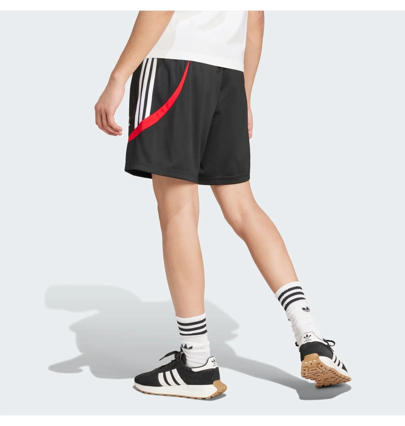 ᐉ Шорти чоловічі Adidas Archive Black IX9642 - придбати в