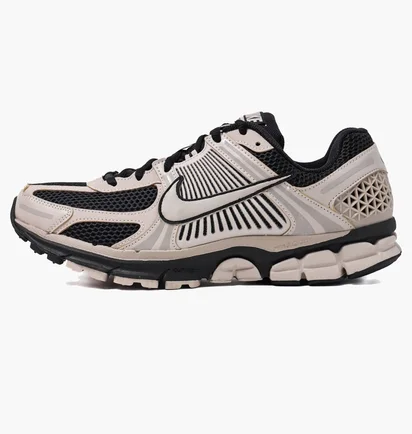 Кроссовки унисекс Nike Zoom Vomero 5 Beige FJ4151-008