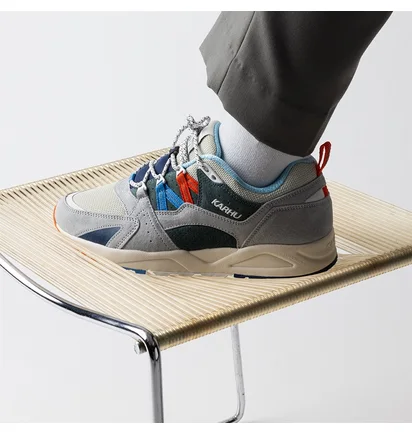 Кроссовки унисекс Karhu Fusion 2.0 Grey F804138