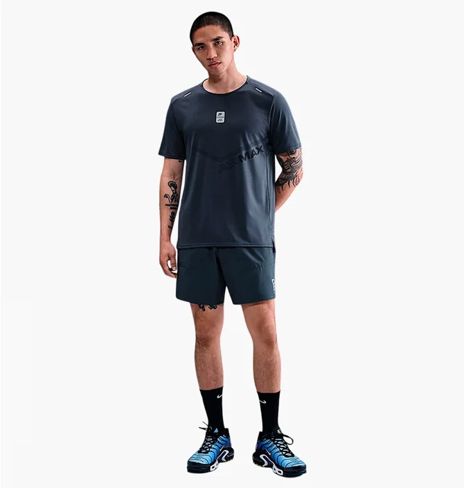Футболка мужская Nike Dri-Fit Black IF0395-402