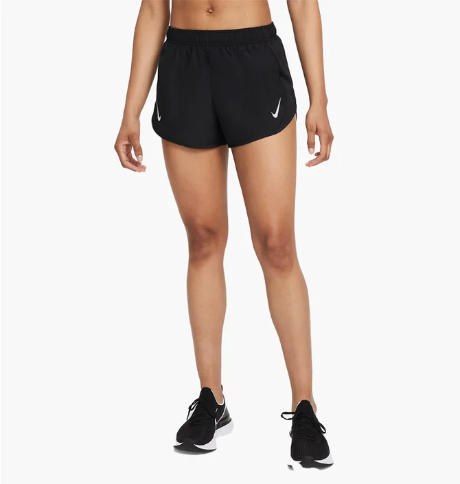 Шорты женские Nike Fast Tempo WomenS Dri-Fit Running Shorts Black DD5935-010