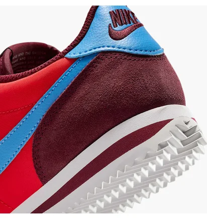 Кросівки жіночі Nike Cortez Red/Bordo DZ2795-603