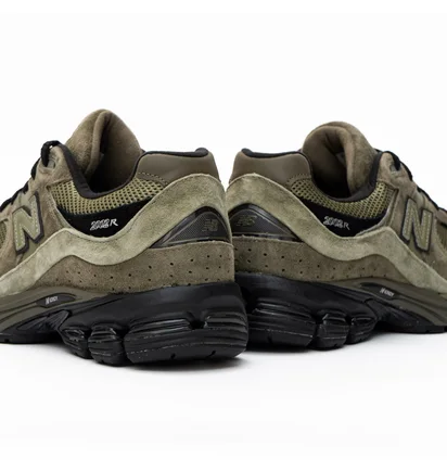 Кроссовки мужские New Balance 2002R Dark Olive M2002ROL