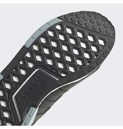 Кроссовки мужские Adidas Nmd_V3 Shoes Black Gx2084