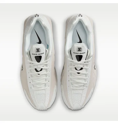 Кроссовки женские Nike Shox R4 WomenS Shoes Beige/White HQ7739-100