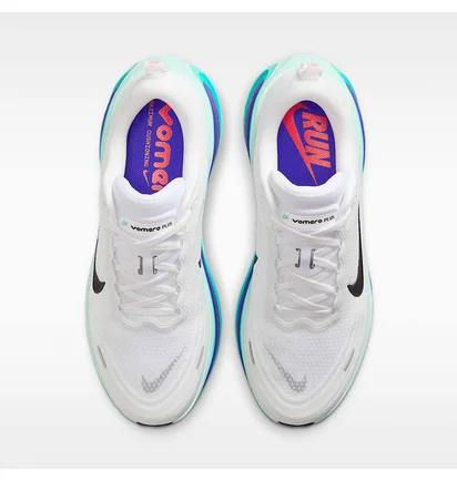 Кросівки чоловічі Nike Vomero Plus White HV8150-104