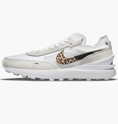 Кросівки жіночі Nike Waffle One Se White DJ9776-100