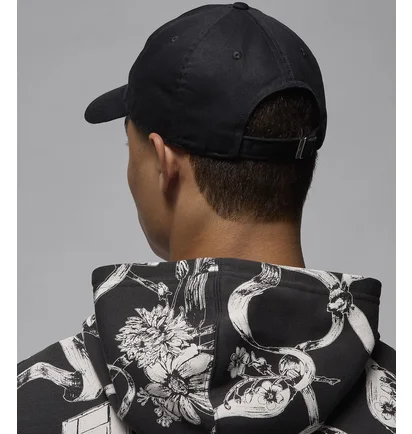 Кепка унисекс Air Jordan Club Unstructured Curved-Bill Black HQ1963-011