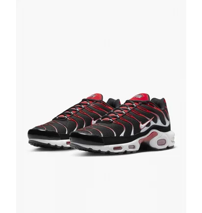Кросівки чоловічі Nike Air Max Plus Black Dm0032-004