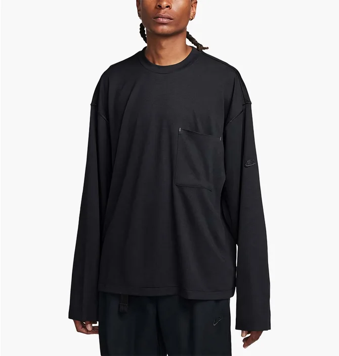 Лонгслів чоловічий Nike Tech Pack Longsleeve Black FB7819-010