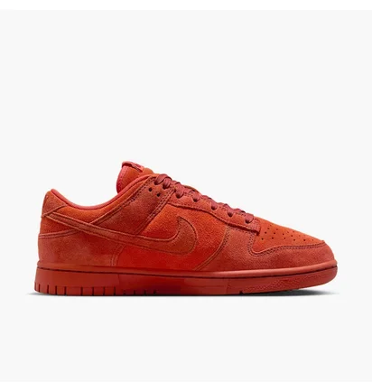 Кроссовки женские Nike W Dunk Low Se Red HV5756-633