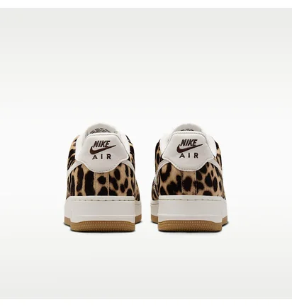Кросівки жіночі Nike Air Force 1 07 Beige/Black IB7695-200