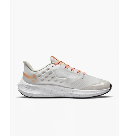 Кросівки жіночі Nike Air Zoom Pegasus 39 Shield Beige Do7626-004