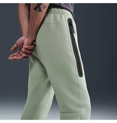 Штаны мужские Nike Sportswear Chelsea Fc Tech Fleece Joggers Olive HJ6442-370