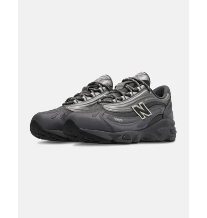 Кросівки унісекс New Balance 1000 Black/Metallic GC1000NV