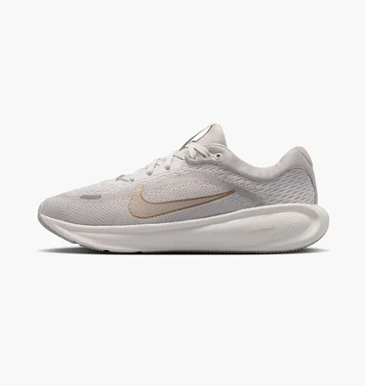 Кросівки дитячі Nike Stellar Ride Older Kids Running Shoes Grey/Metallic HQ3266-009
