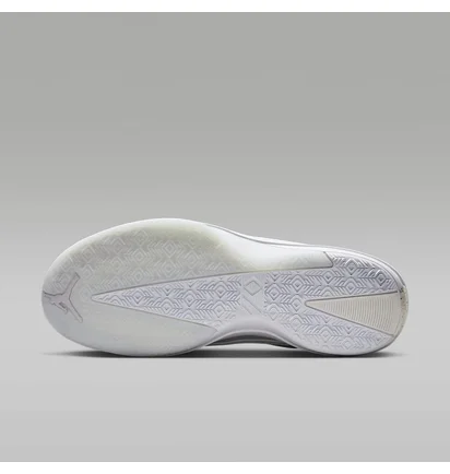 Кросівки чоловічі Nike 40 The Classic White HM9931-100