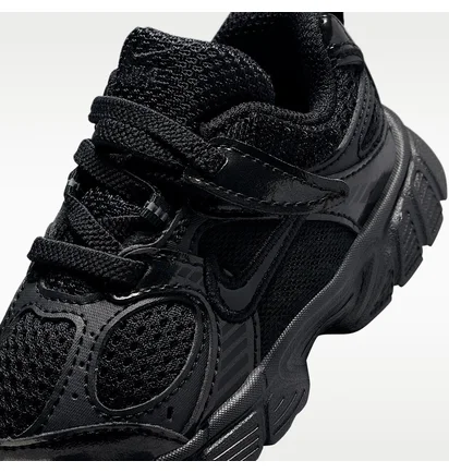 Кросівки дитячі Nike V5 R N R Baby/ Toddler Shoes Black HQ6413-002