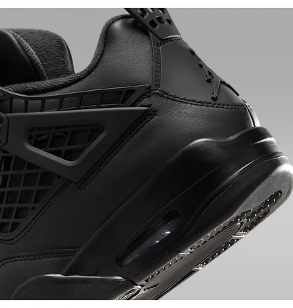 Кроссовки женские Air Jordan 4 Retro Black FN7251-001