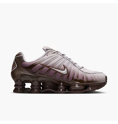 Кросівки жіночі Nike Shox Tl Brown IB7699-200