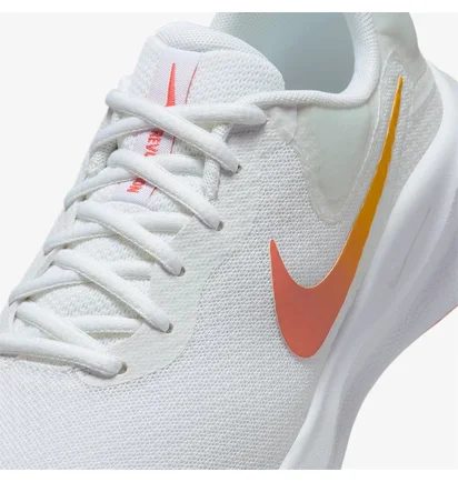 Кросівки жіночі Nike Revolution 7 WomenS Road Running Shoes White FB2208-106