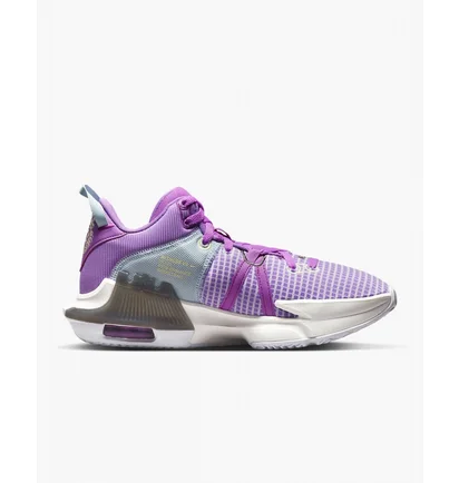 Кросівки чоловічі Nike Lebron Witness 7 Basketball Shoes Pink Dm1123-500