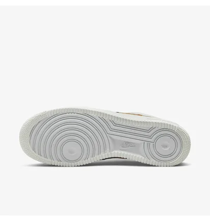 Кросівки чоловічі Nike Air Force 1 07 Lv8 Nn White Dm0117-100