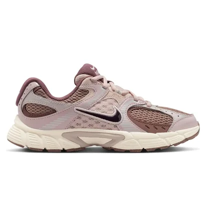 Кроссовки детские Nike V5 Rnr Older Kids Shoes Brown HQ6411-201
