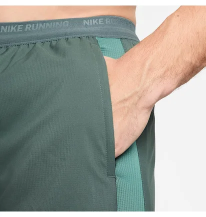 Шорти чоловічі Nike Stride Dri-Fit 5 Brief-Lined Green DM4757-338