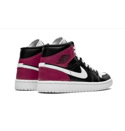 Кроссовки женские Air Jordan Wmns 1 Mid Black BQ6472-016