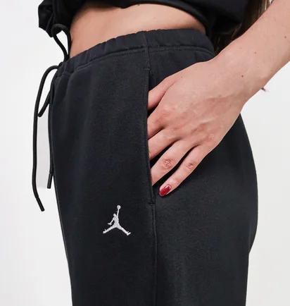 Штаны женские Air Jordan Brooklyn Fleece Black FV7077-010