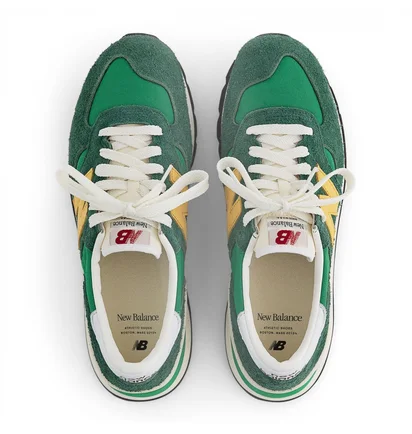 Кросівки чоловічі New Balance Made In Usa 990 Green M990GG1