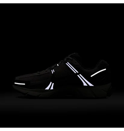 Кросівки чоловічі Nike Zoom Vomero 5 Violet HQ3643-019