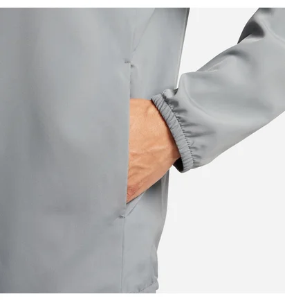 Куртка чоловіча Nike M Dri-Fit Form Hd Jkt Grey FB7482-084