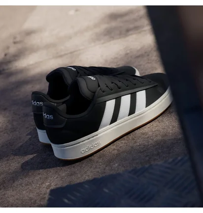 Кроссовки мужские Adidas Grand Court Alpha 00S Black JR0543