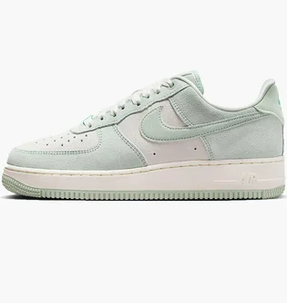 Кроссовки женские Nike Wmns Air Force 1 07 Se Green HQ1497-099