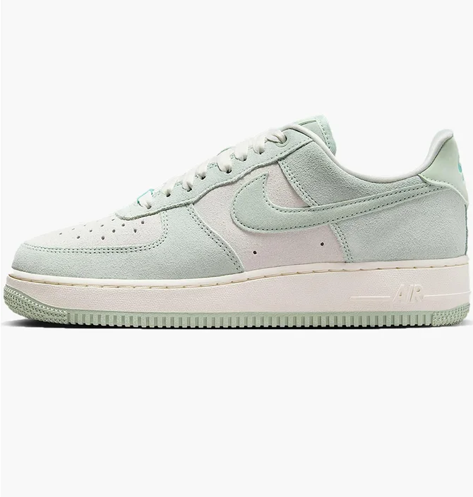Кроссовки женские Nike Wmns Air Force 1 07 Se Green HQ1497-099