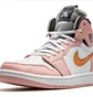 Кросівки жіночі Air Jordan Wmns 1 High Zoom Cm White/Pink CT0979-601