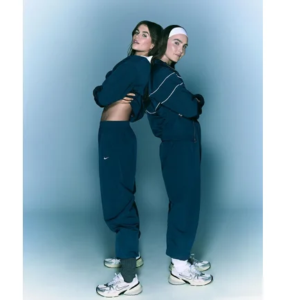 Світшот жіночий Nike Sportswear Essential Blue FV7649-480