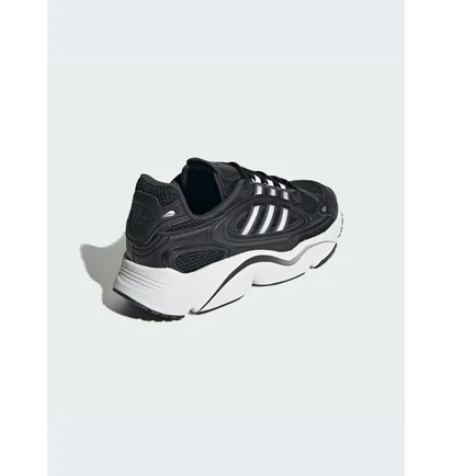 Кроссовки мужские Adidas Ozmillen Black IF9593
