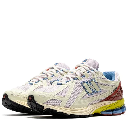 Кросівки чоловічі New Balance 1906R Yellow/Pink M1906RVB